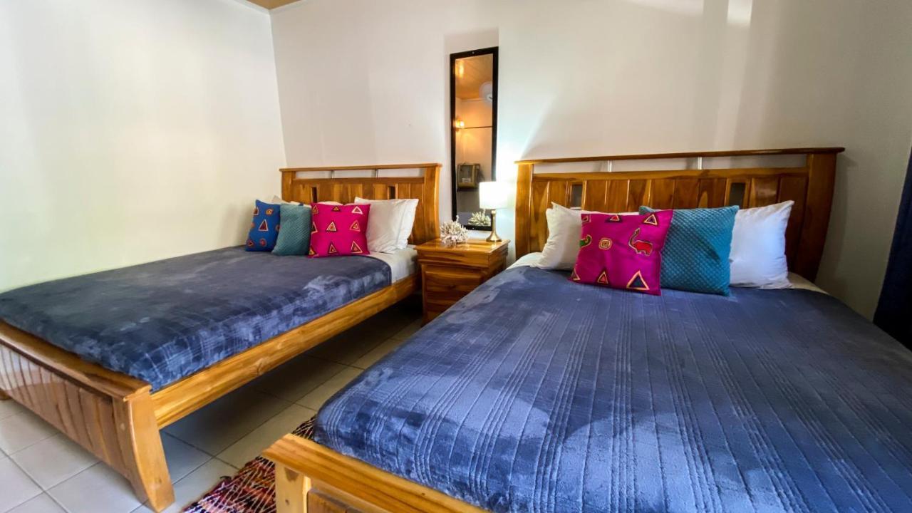 Roxy'S Bed & Breakfast Boca Chica Exterior foto
